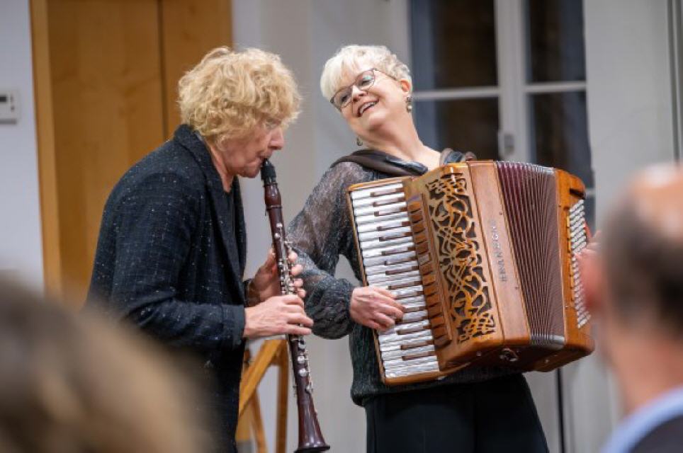 Almut Schwab und Gabriela Kaufmann